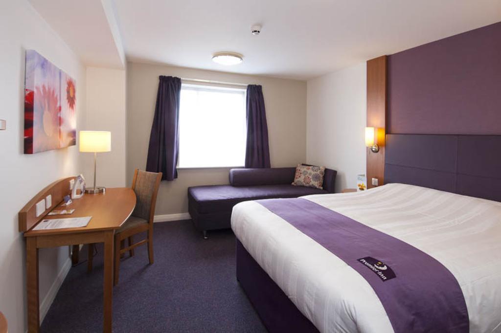 Premier Inn Stratford Upon Avon Waterways Kültér fotó